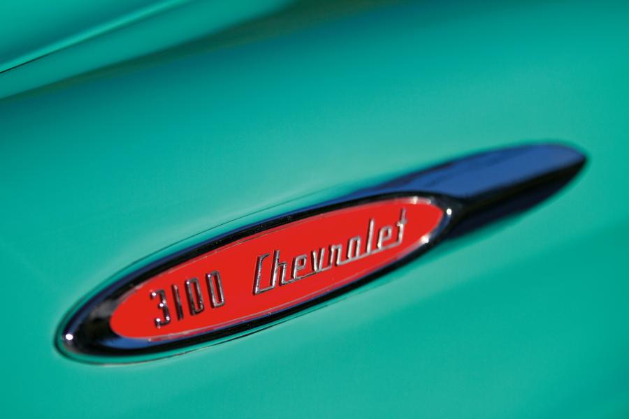  Chevrolet 3100 Half-Ton Pickup Truck 1957 года  (фото 16 из 21)